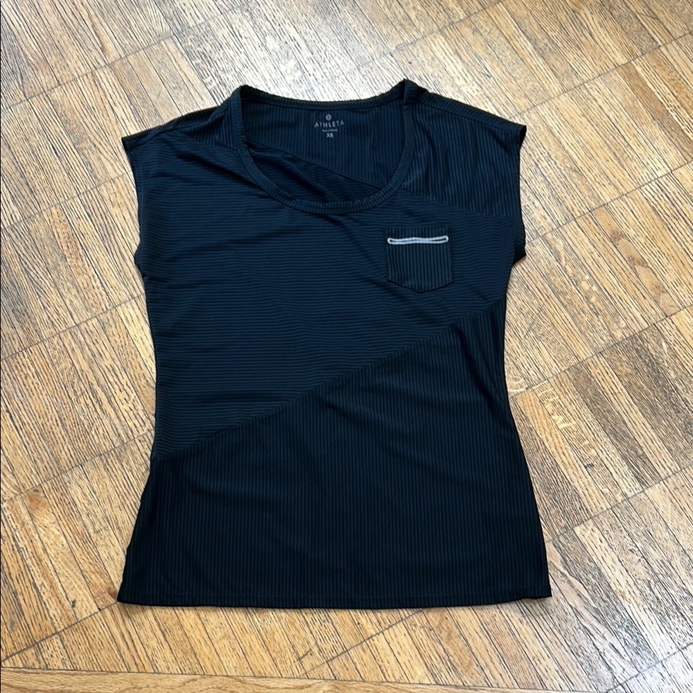 Athleta Black Sleeveless Muscle Tee